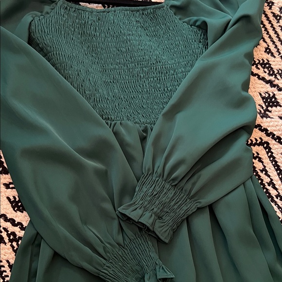 Chic Long Sleeve Forest Green Dress - Picture 2 of 4